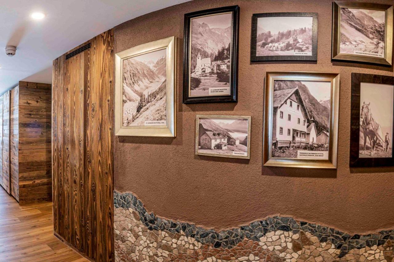 Almhof-Reithof Pitztal Hotel Sankt Leonhard im Pitztal Exterior photo