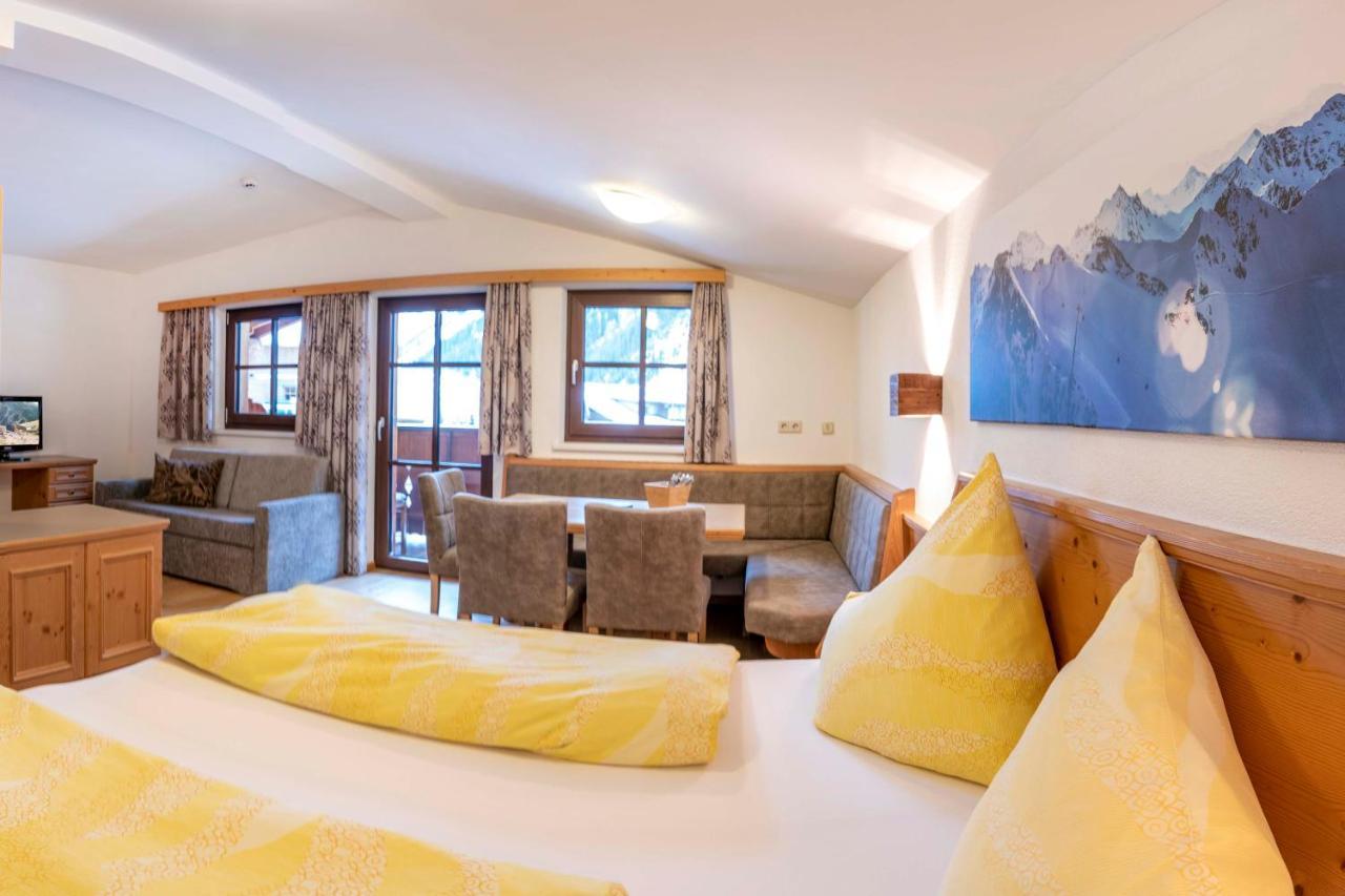 Almhof-Reithof Pitztal Hotel Sankt Leonhard im Pitztal Exterior photo