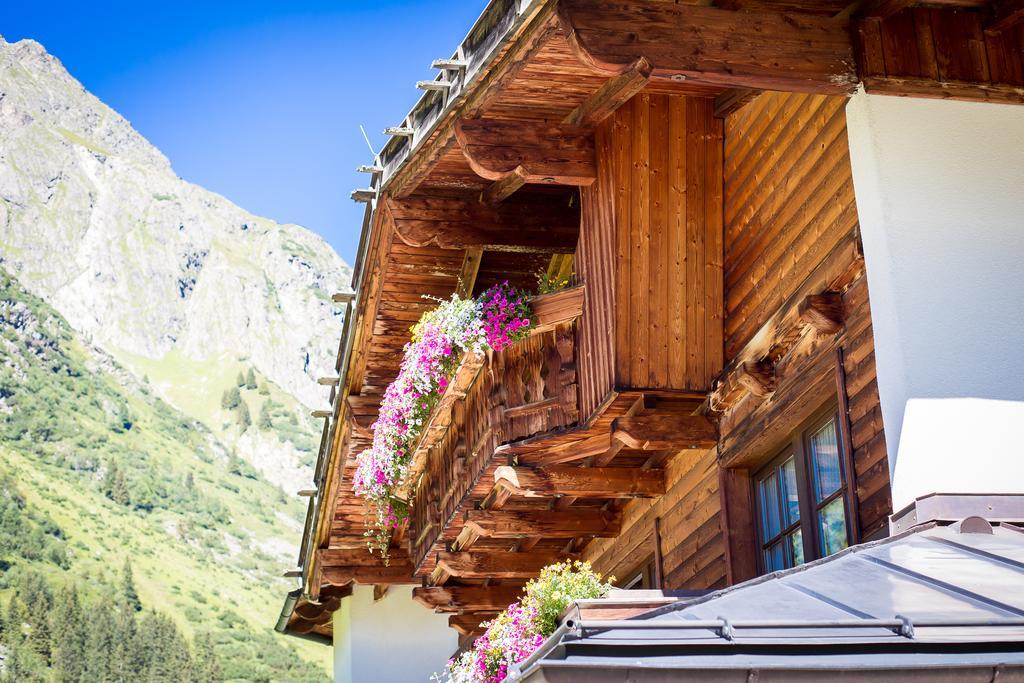 Almhof-Reithof Pitztal Hotel Sankt Leonhard im Pitztal Exterior photo