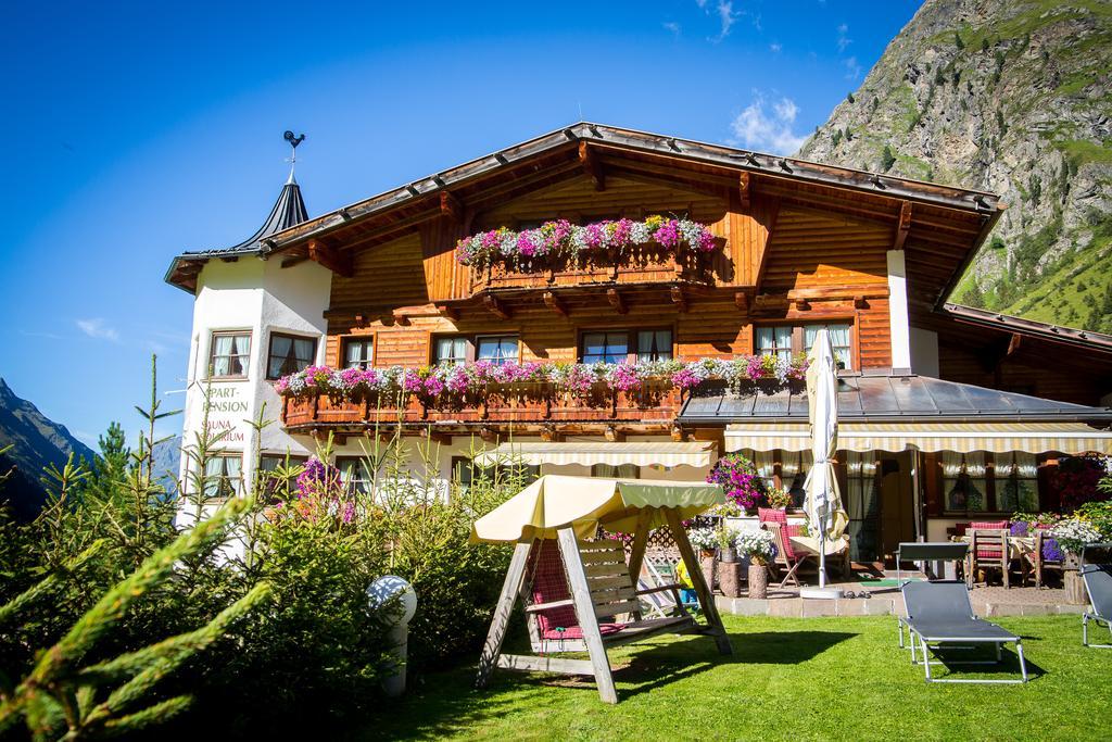 Almhof-Reithof Pitztal Hotel Sankt Leonhard im Pitztal Exterior photo